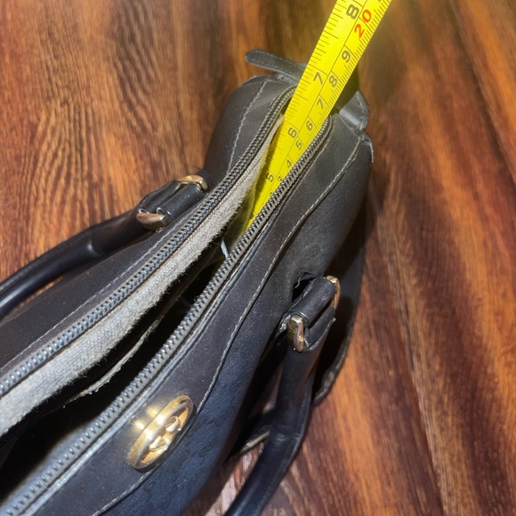 Vintage Black Gucci Boston Bag - Picture 13 of 16